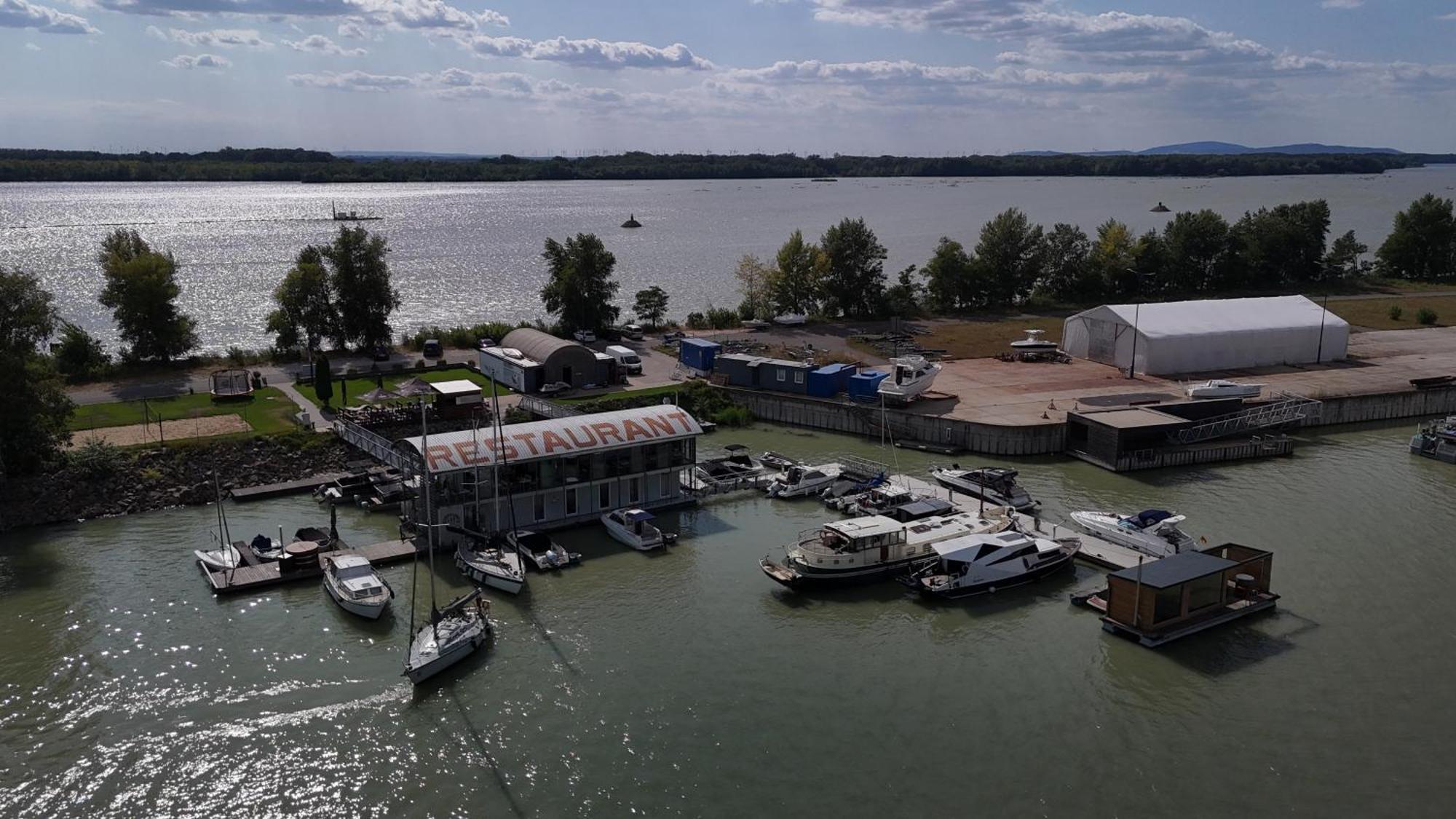 Yachter Club Modra Cajka 3* Братислава