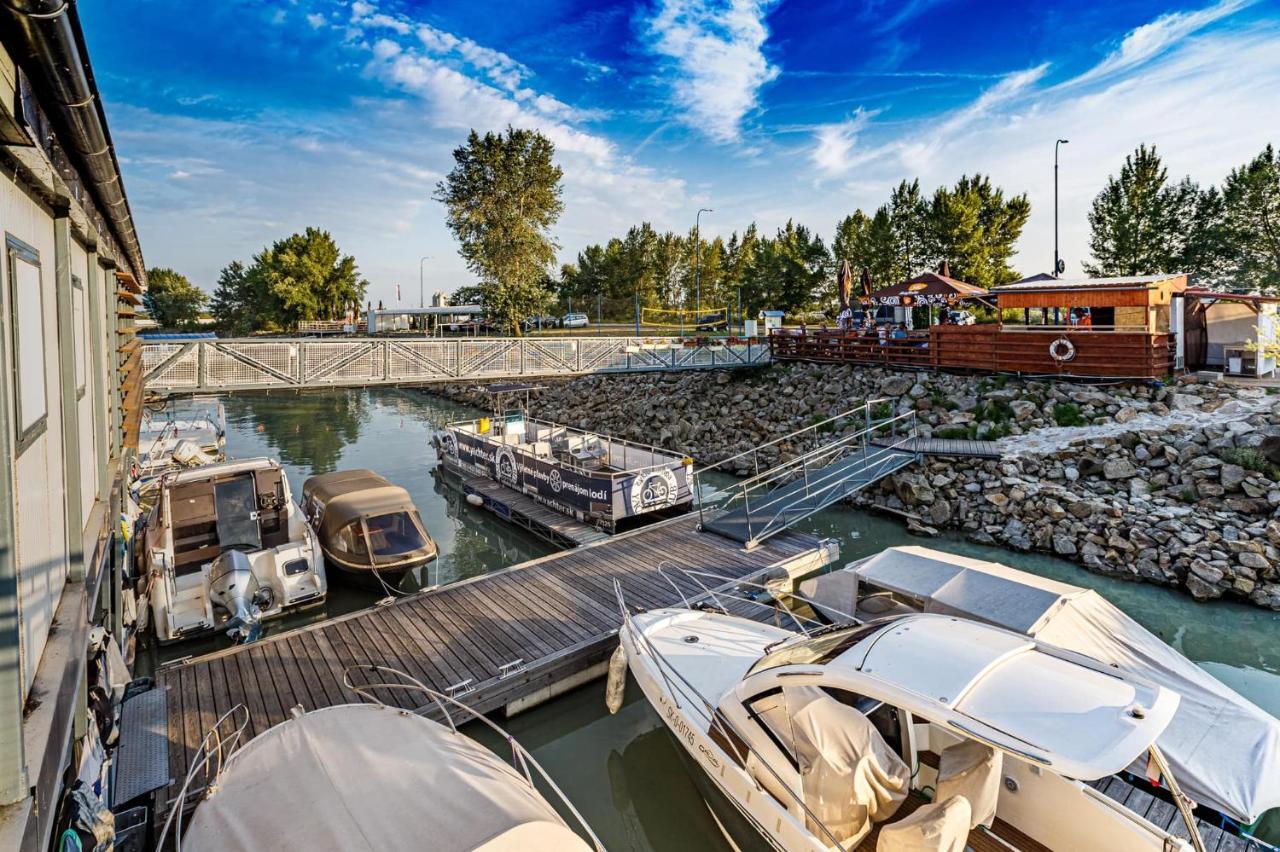 Yachter Club Modra Cajka Братислава